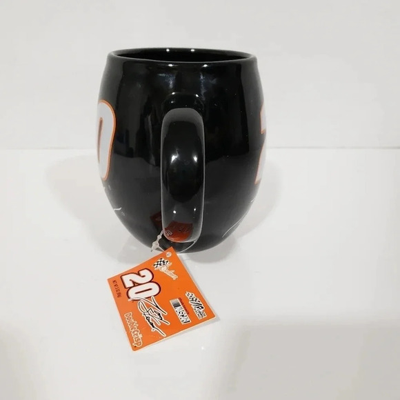 NWT,Nascar Racing #20 Tony Stuart Black Signature Coffee Mug. - Picture 4 of 8